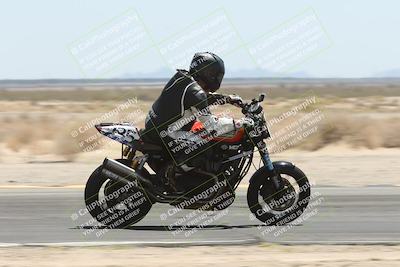 media/Apr-26-2025-BRL Bagger Racing League (Sat) [[9e270f465f]]/6-Liquid and Air Cooled Twins Race/